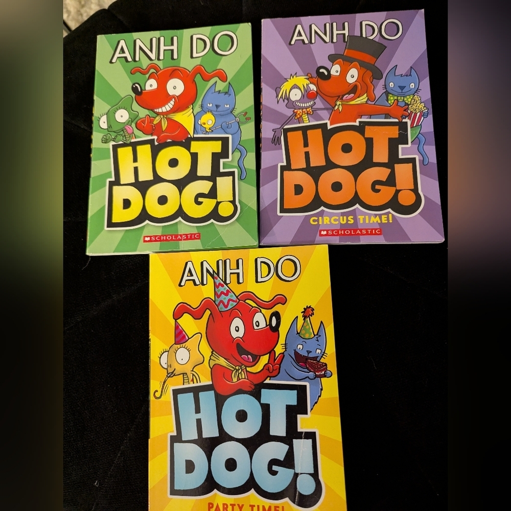 Scholastic Hot dog Book Collection 3 Books 1,2,3 Grade 2-4
